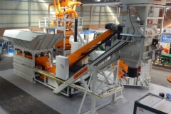 ALQUEZAR plantas moviles de hormigón telescópicas automontantes