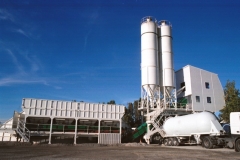 ALQUEZAR plantas moviles de hormigón